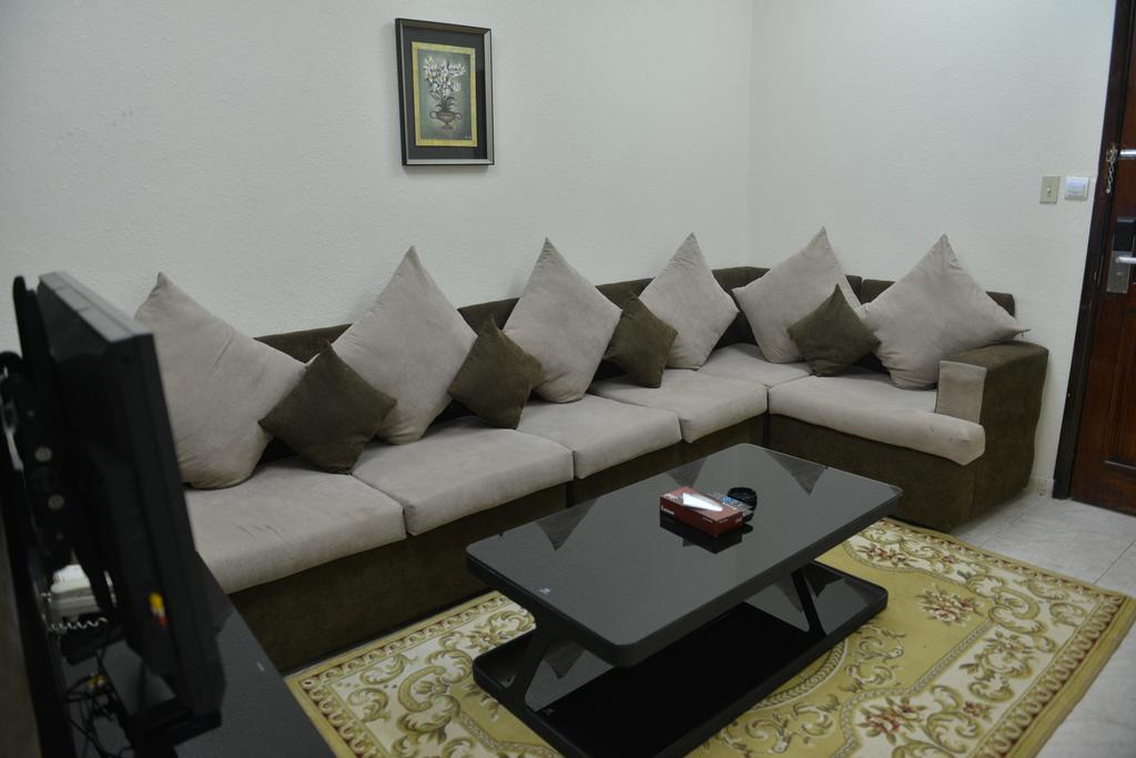 Khalifa Tower Aparthotel Jubail Exterior photo