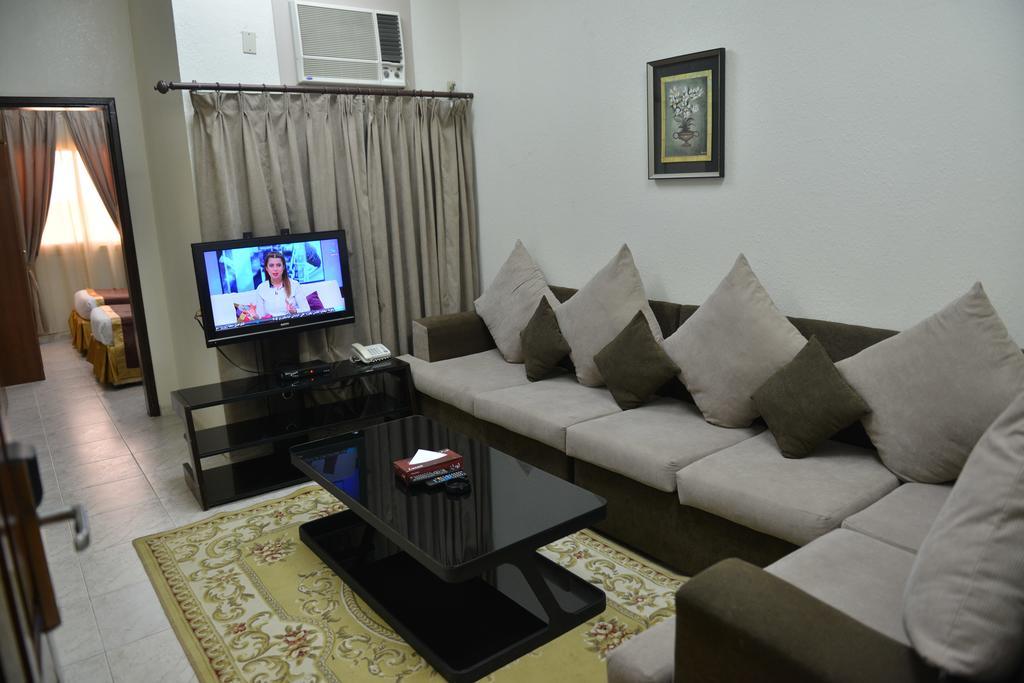 Khalifa Tower Aparthotel Jubail Exterior photo