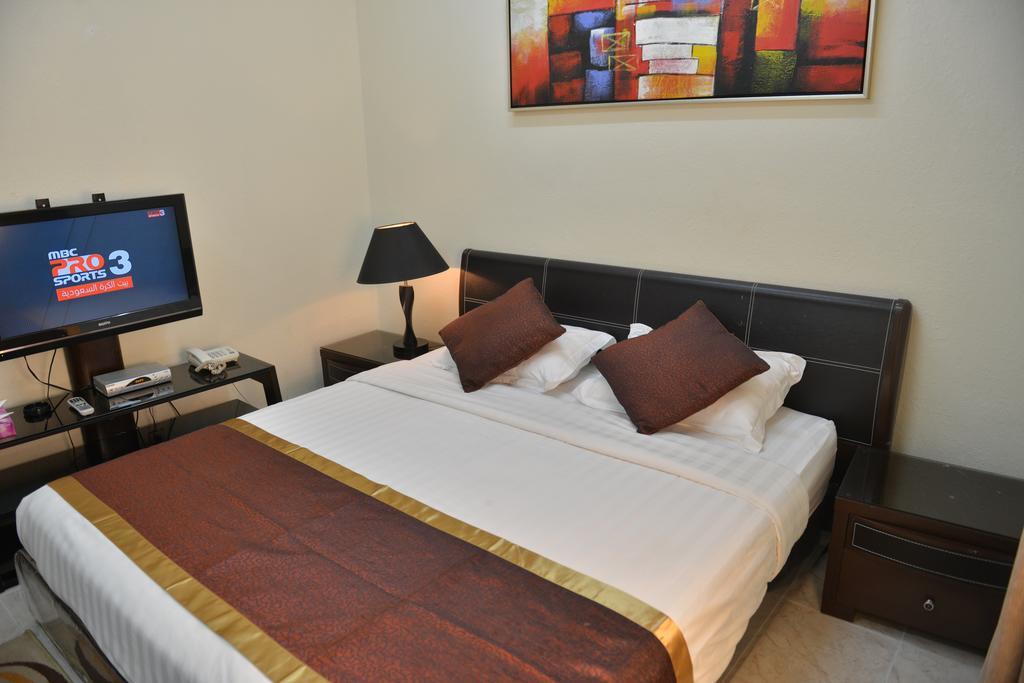 Khalifa Tower Aparthotel Jubail Exterior photo